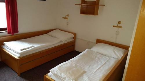 Hostal Penzion P?e?t?nice