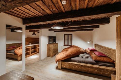 Hostal Penzion V�no Hru?ka Pardubice