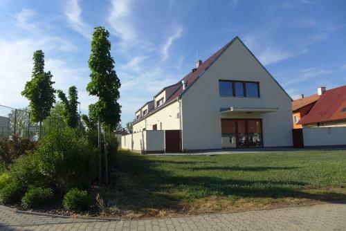 Hostal Ubytov�n� V Zahrad?