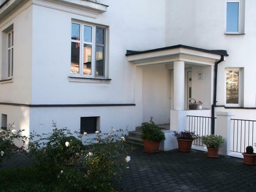 Apartments Villa Whitehouse