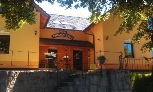 Hostal Penzion Pul?�nsk� Sk�ly