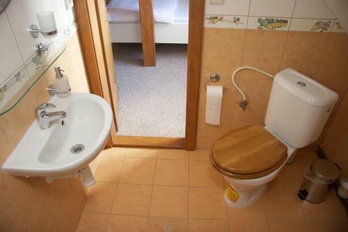 Hostal Farma Basarovi
