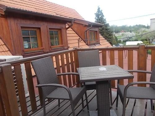 Posada Hostinec A Penzion Doln� Dv?r