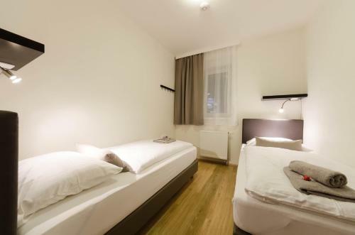 Apartamentos Pension Zli?�n