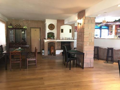 Hostal Pension Peklo