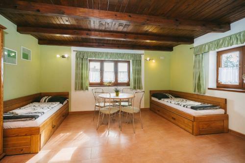 Hostal Vina?stv� Esterka
