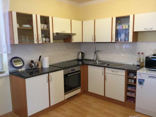 Apartamentos Lydiavi