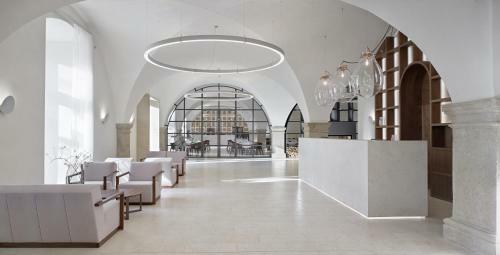 Lotrinsk� Hotel