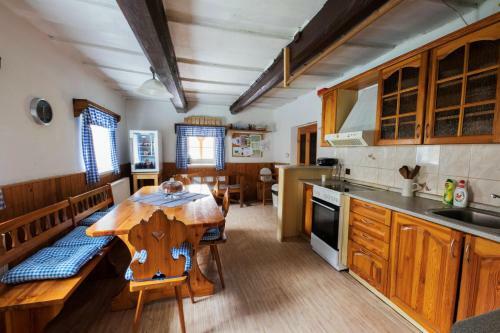 Lodge Chaloupka U Potoka