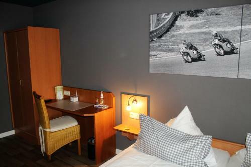 Hotel & Restaurant H�llen