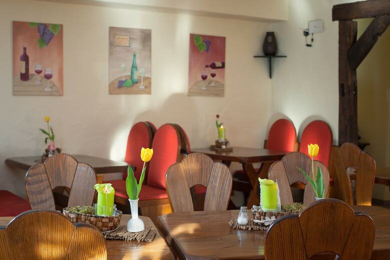 Hostal Land-gut-hotel Burgblick