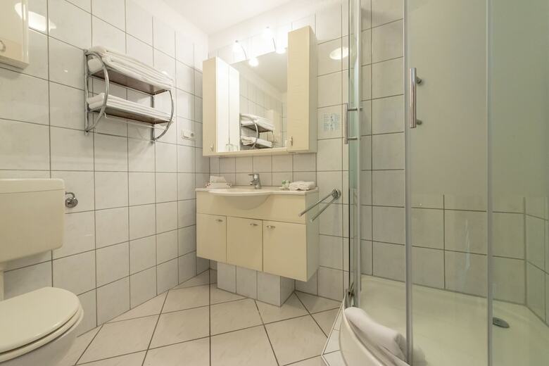 Hotel Boardinghouse Burgpark