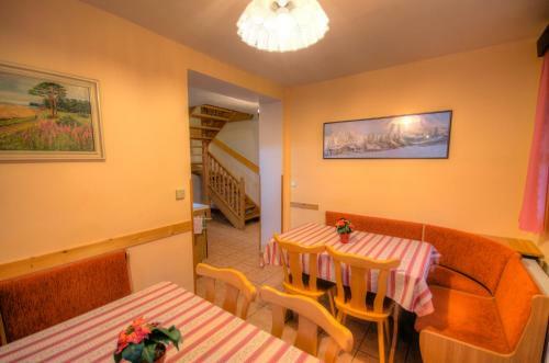 Hostal Pension U Beranu