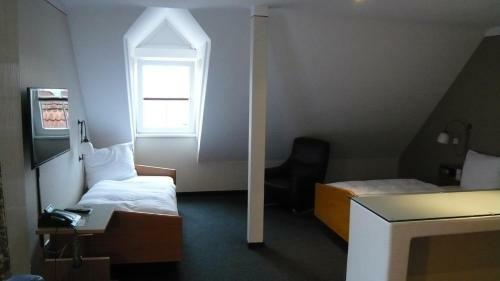 Hotel Consulat Des Weins