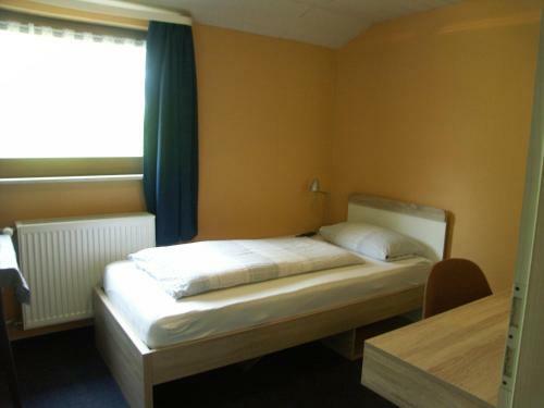 Hostal Waldpension Zum Felsenkeller