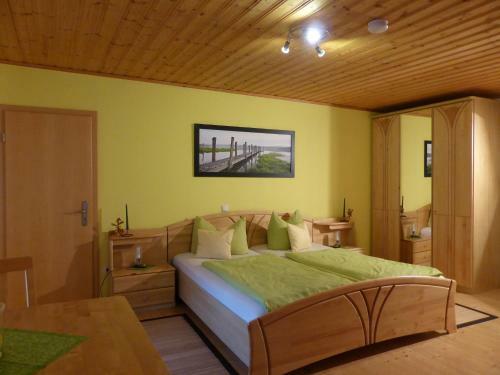 Apartamento Ferienwohnung "kr�uterhof"