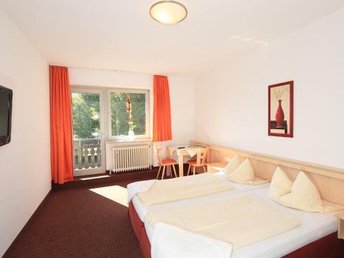 Hostal Gasthof R�ssle