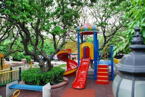 Dongguan Oyc Crown Prince Hotel
