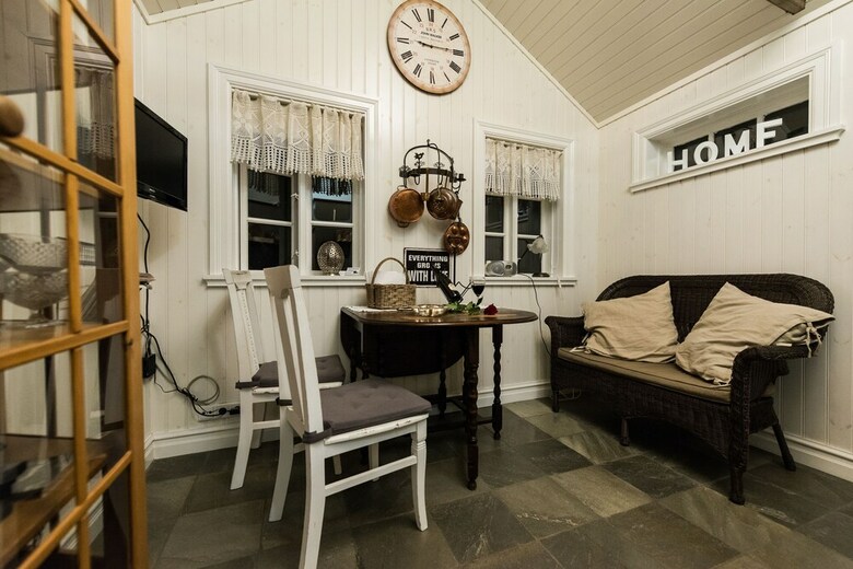 Sea Side Cottages