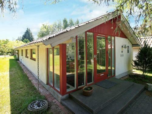 Three-bedroom Holiday Home In F�rvang 7