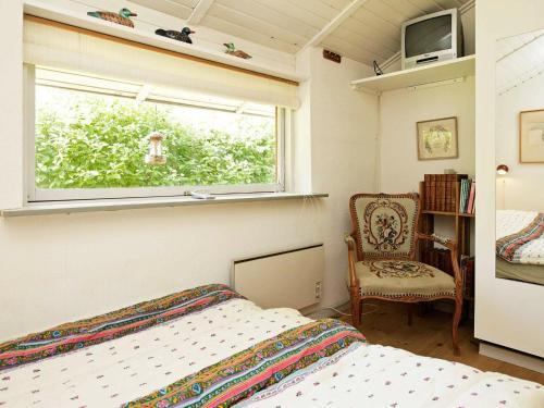 Three-bedroom Holiday Home In F�rvang 7
