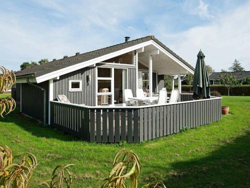 Two-bedroom Holiday Home In Pr�ssebo