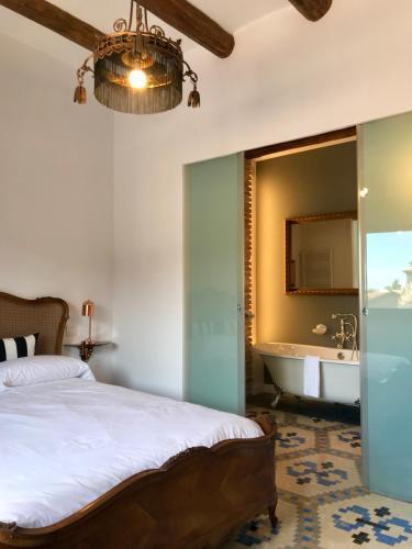 Bed & Breakfast Casa Rural El Ralenco