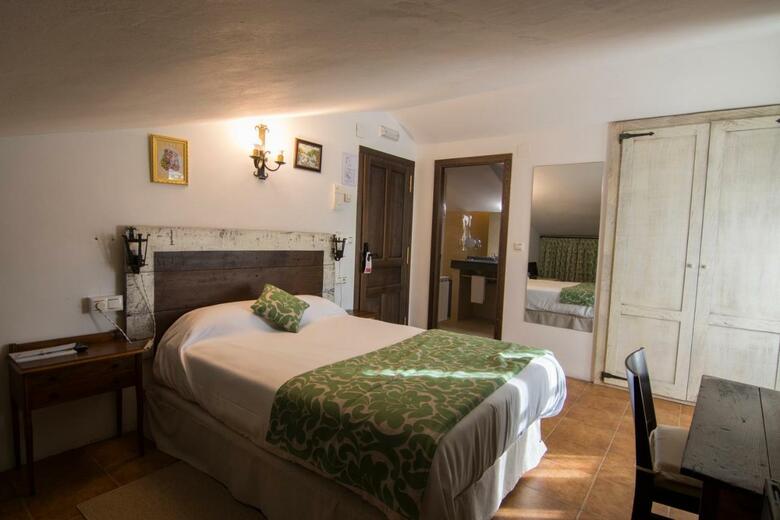 Hotel Posada Trebuesto De Guriezo