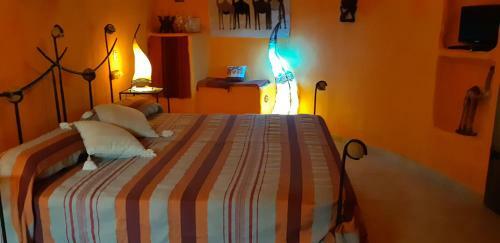 Hotel Cueva Tardienta Monegros