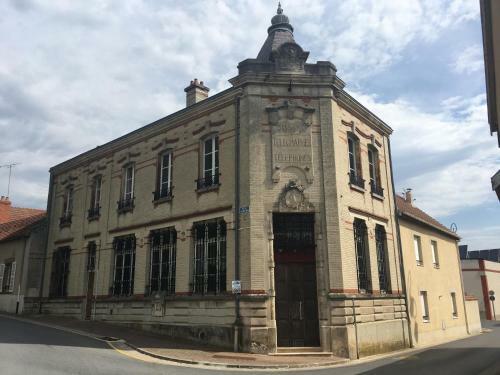 Le Recommand�