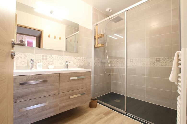 Hostal Maison Iputxainia