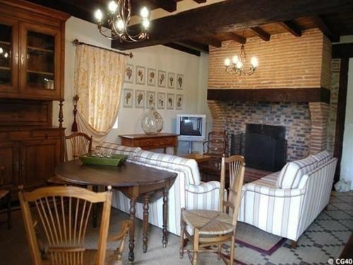 House Pasquet 2