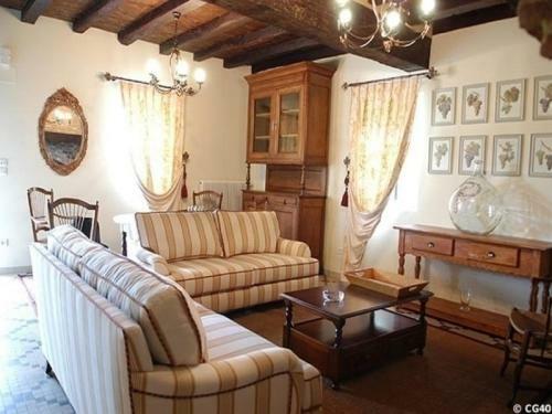 House Pasquet 2