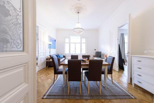 Apartamento Senator Suite Stephansplatz By Welcome2vienna