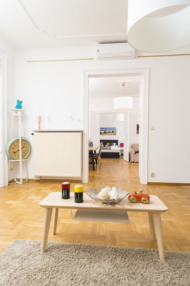 Apartamento De Luxe Suite Staatsoper By Welcome2vienna