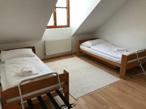 Apartments Near Rathaus