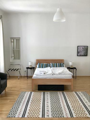 Apartments Near Rathaus
