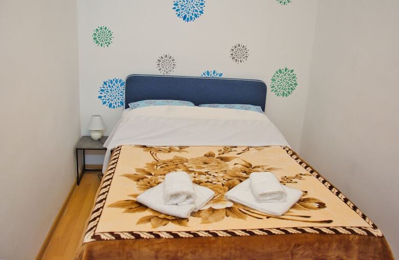 Ea Hotels (best Apartments)