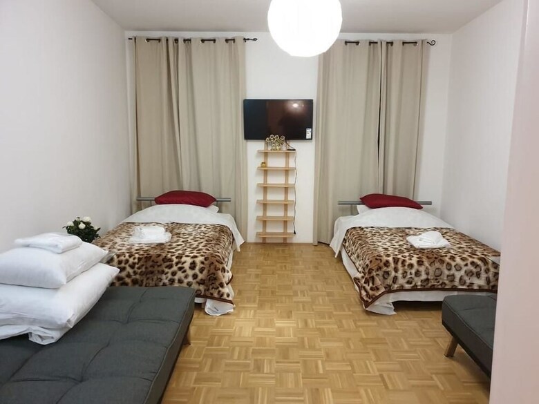 Ea Hotels (best Apartments)