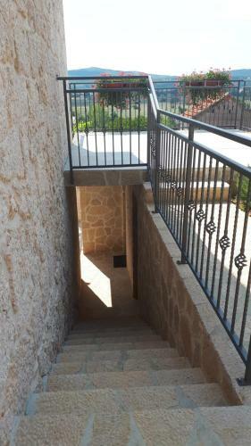 Villa Stone Pearl