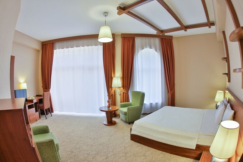 El Resort Hotel