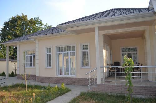 Villa Shams