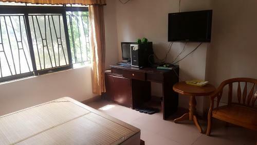 Hostal Shuya Guest House