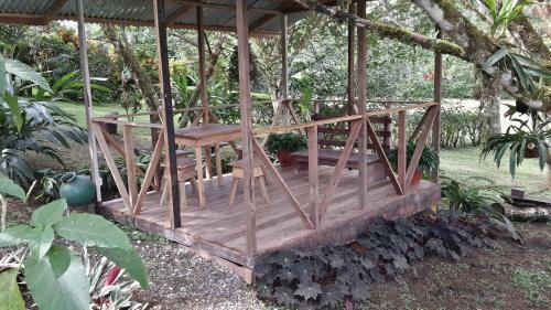 Hotel Caba�as Green House
