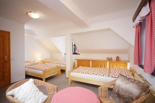 Hostal Restaurace A Penzion Jilm