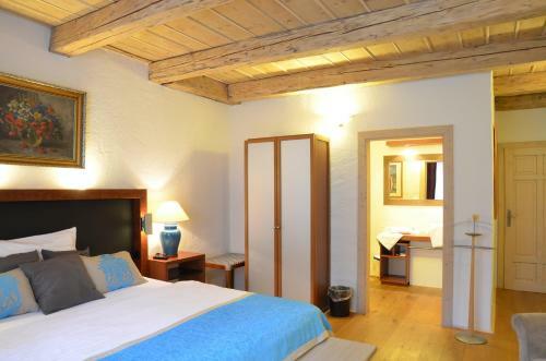 Bed & Breakfast Modr� Jelen