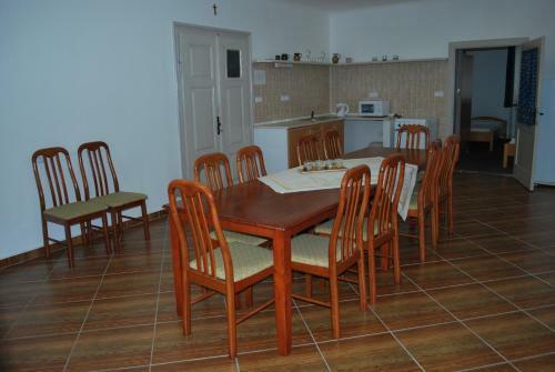Hostal Rodinn� Ubytov�n� Na Habe?i