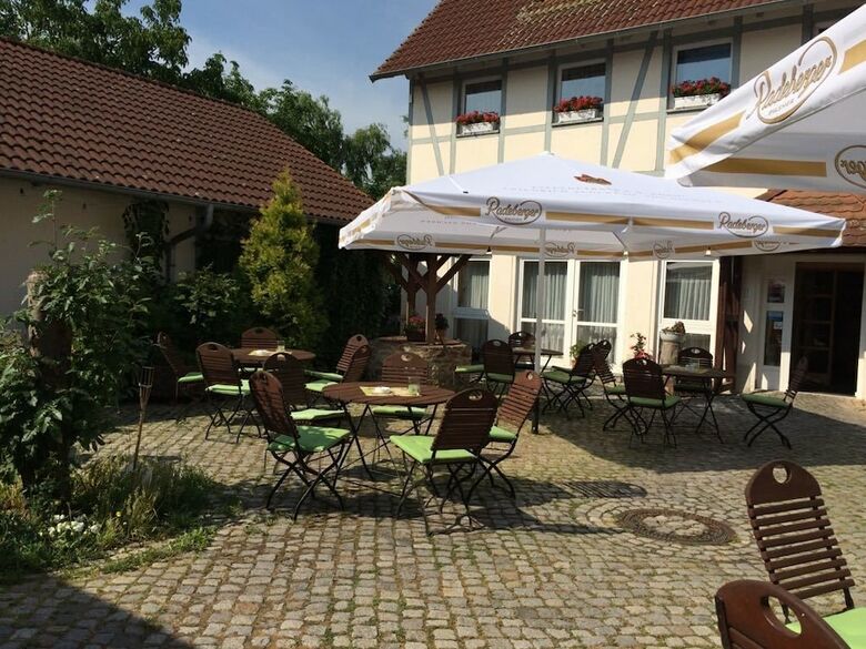 Landhotel "zum Nicolaner"