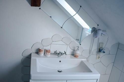 Apartamento M�rchenpension Rotk�ppchen Und Der Wolf
