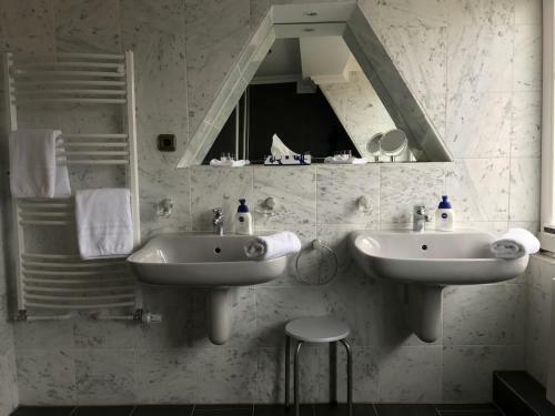 Hotel De Insul�ner